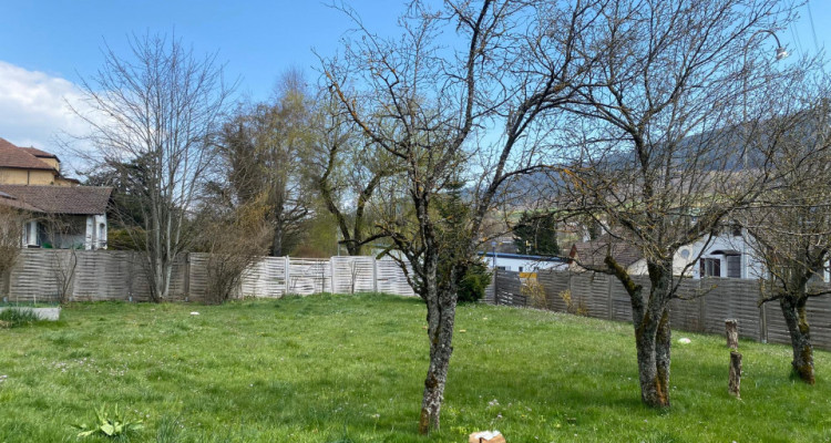 Investissement: Ferme avec terrain constructible en zone haute densité image 2