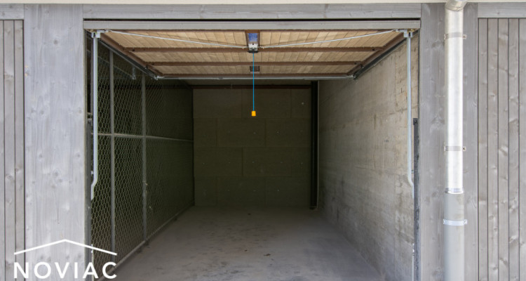 Garage (box) & place de parking à louer à Lausanne image 4