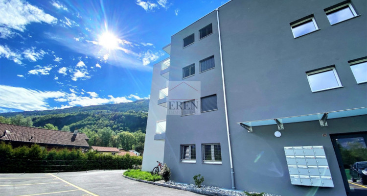 Joli studio récent et moderne avec balcon à louer à Aproz (Sion) image 9