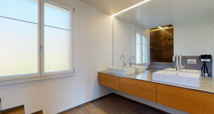 Luxuriöses Haus mit außergewöhnlicher Lage und großem Grundstück image 7