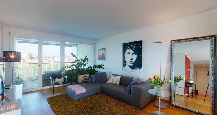 Sonnige und zentrale Wohnung image 1