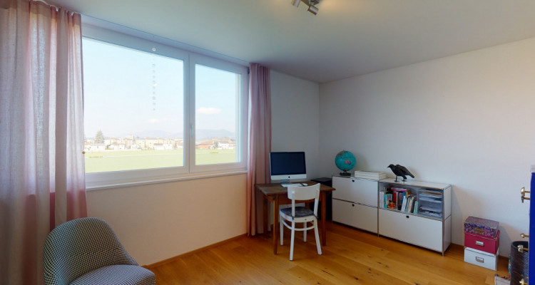 Sonnige und zentrale Wohnung image 9