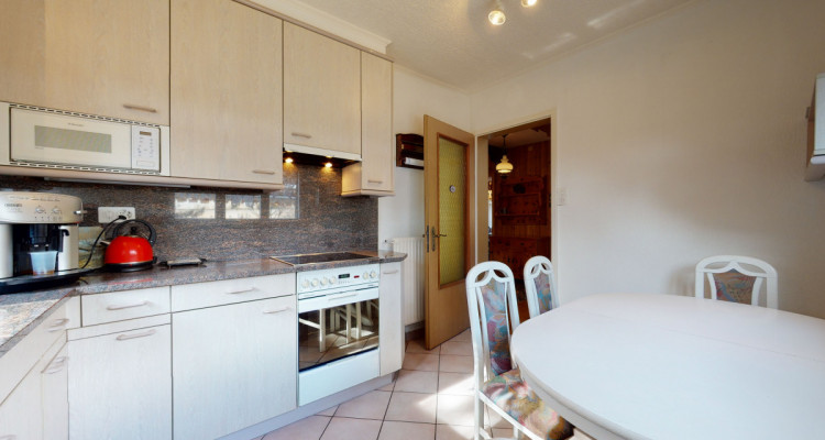 Sierre (Glarey) -  villa de 6,5 pièces - vue sur le Château de Ravire image 4