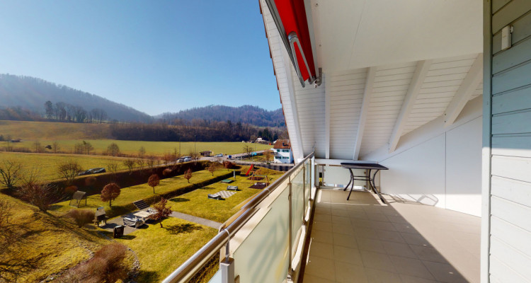 Schmucke, Minergie zertifizierte Wohnung mit toller Sicht image 3