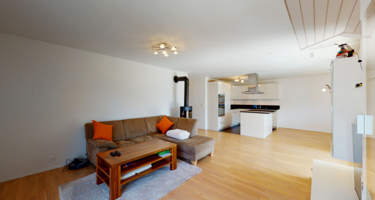 Schmucke, Minergie zertifizierte Wohnung mit toller Sicht image 5