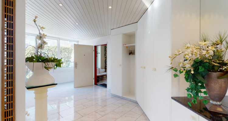 Wunderschöne,  geräumige und helle Terrassenwohnung auf einer Ebene image 7