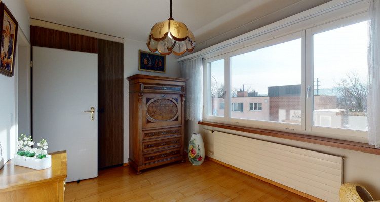 Wunderschöne,  geräumige und helle Terrassenwohnung auf einer Ebene image 12