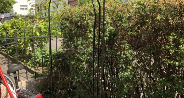 Möbliertes WG-Zimmer mit Balkon an Top Lage image 11