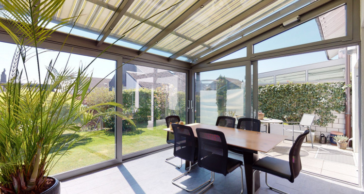 Wunderschönes Eckhaus mit beheiztem Wintergarten image 4