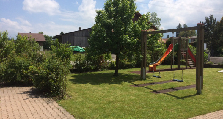 Gepflegtes Mehrfamilienhaus mit vier Wohneinheiten image 5