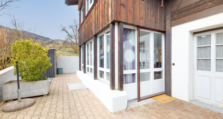 Gepflegtes Mehrfamilienhaus mit vier Wohneinheiten image 7