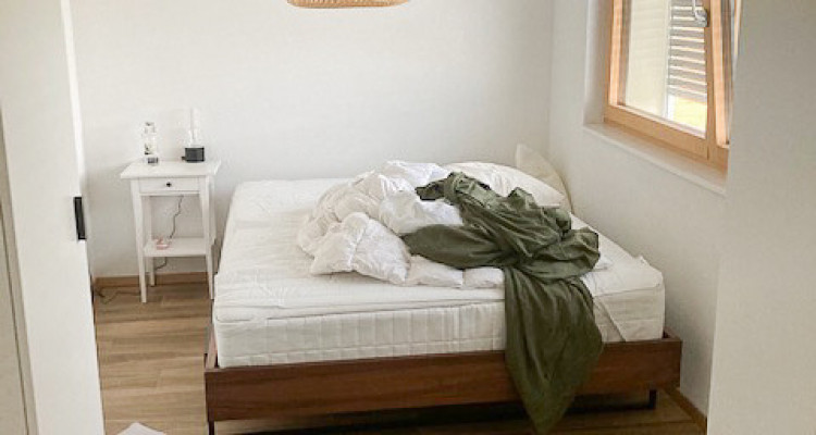 Magnifique 4.5 pièces de 130 m2 avec vue sur le lac et les montagnes image 5