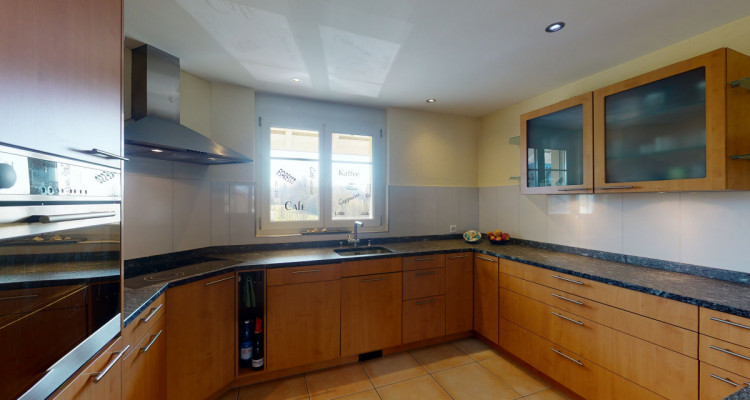 Idyllisch und sonnig gelegene Maisonette mit Säntisblick image 8