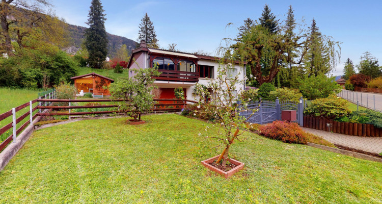 Très jolie villa avec vue sur la campagne et grand jardin image 1