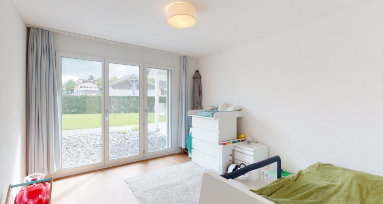 4.5 Zimmer Gartenwohnung mit Atemberaubender Weitsicht image 9