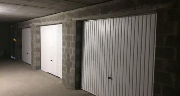 Libre de suite: box sécurisé dans parking sous-terrain  image 1