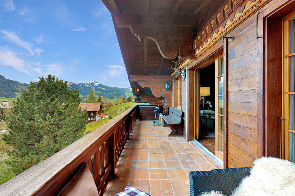Superbe appartement 5.5 pièces avec vue à Château d'Oex 135 m2 à