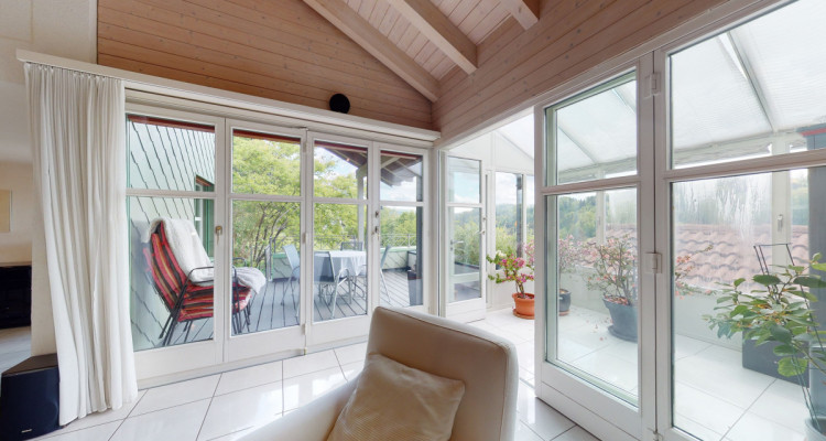 Seltene  5.5-Zi. Attikawohnung mit Garten, Terrasse und Privatsphäre image 6