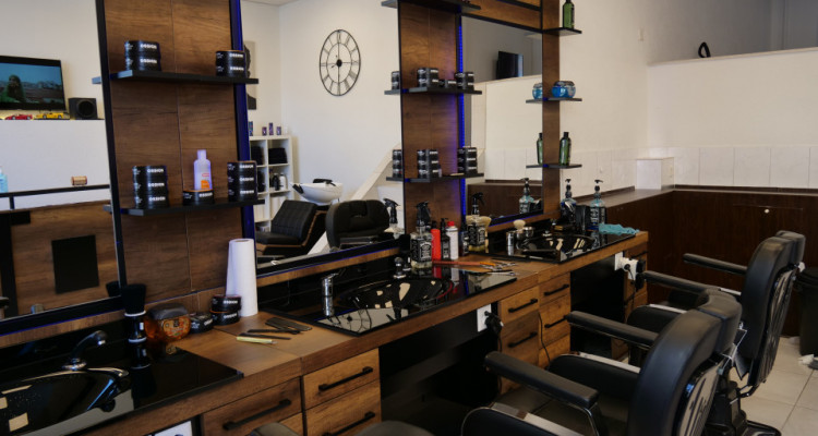 Salon de coiffure au centre ville de Crissier image 2