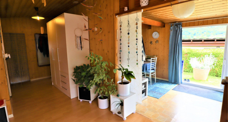 Mobilhome-Chalet avec grande terrasse vendu meublé image 7