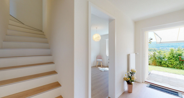 Traumhaftes 5.5-Zimmer Einfamilienhaus mit grossem Garten image 8