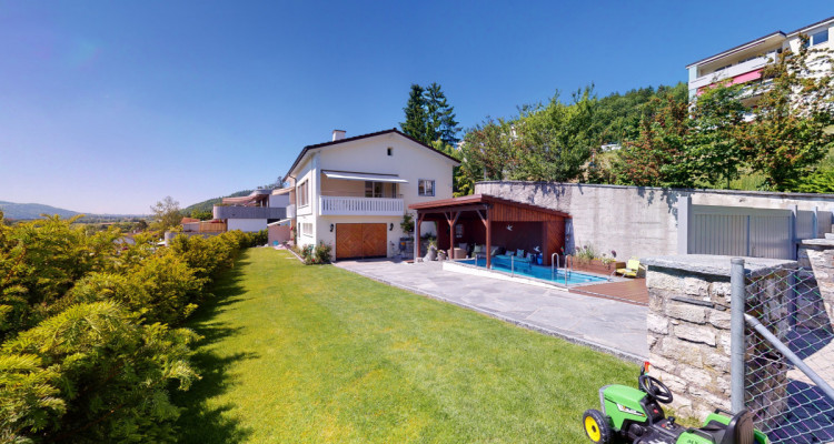 Traumhaftes 5.5-Zimmer Einfamilienhaus mit grossem Garten image 12