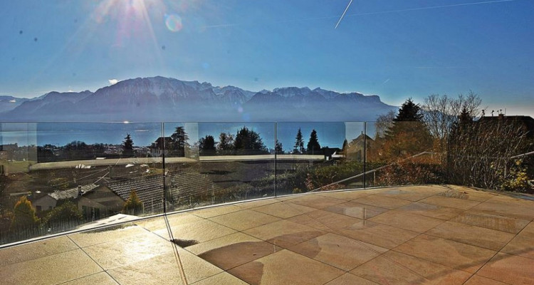 Villa de haut Standing 190° de vue imprenable aux portes de Vevey image 12
