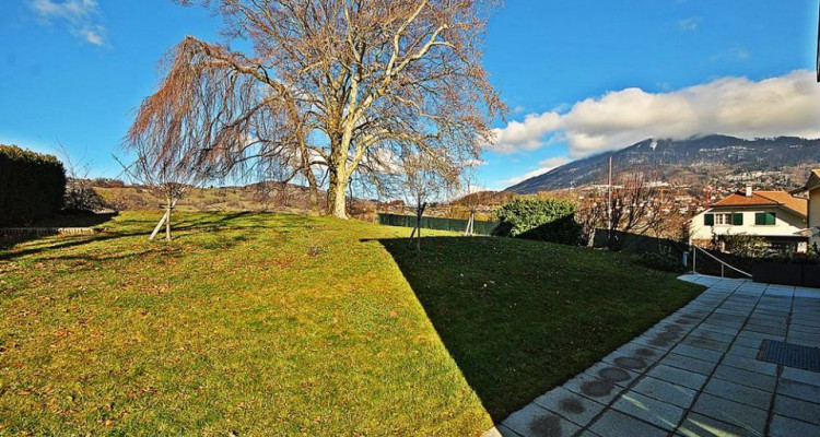 Villa de haut Standing 190° de vue imprenable aux portes de Vevey image 14