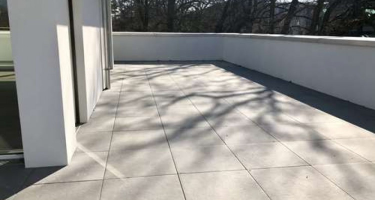 duplex inversé avec ascenseur privé  image 8