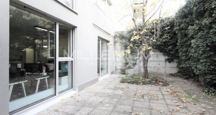 Local commercial 154m2 image 1