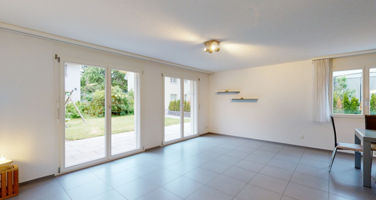 Attraktives 5.5 Zimmer Reiheneckhaus an Top Lage image 4