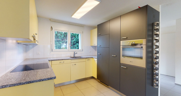 Attraktives 5.5 Zimmer Reiheneckhaus an Top Lage image 5