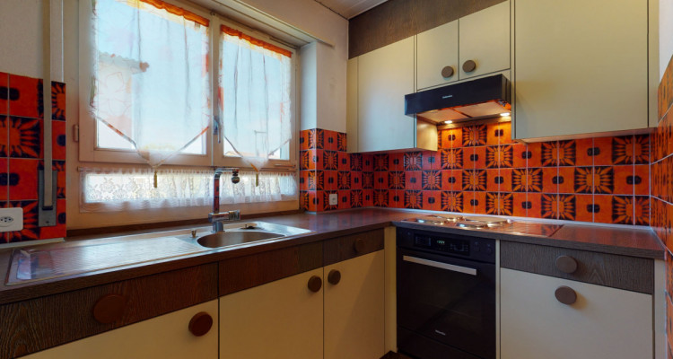 Charmantes 4.5 Zimmer Haus mit grossem Garten, 30er Zone image 7