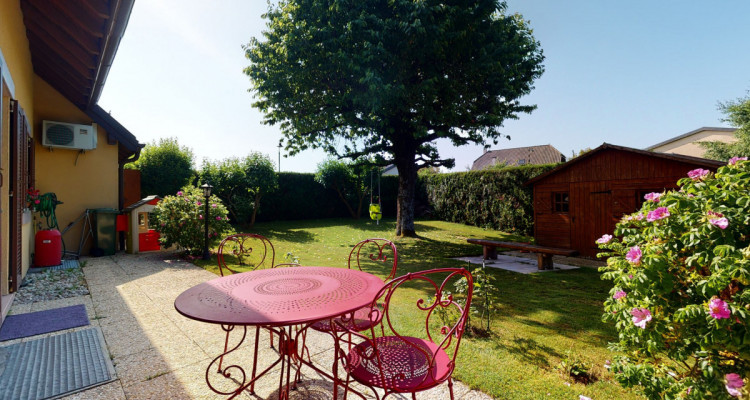 Magnifique villa au coeur du village image 2