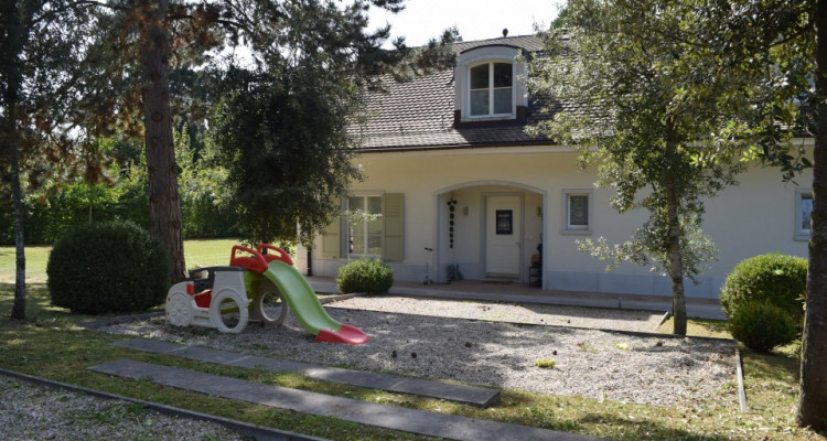 Magnifique Villa de 10 pièces avec piscine à JOUXTENS-MÉZERY (Lausanne) (VD-CH) image 5