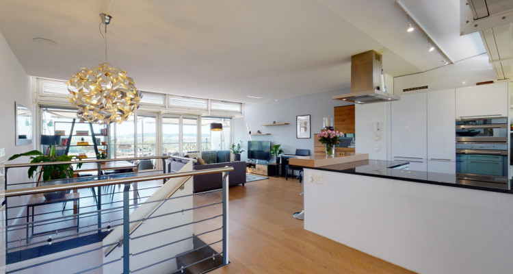 Schöne Duplexwohnung mit toller Aussicht in der Nähe Zürichs image 3