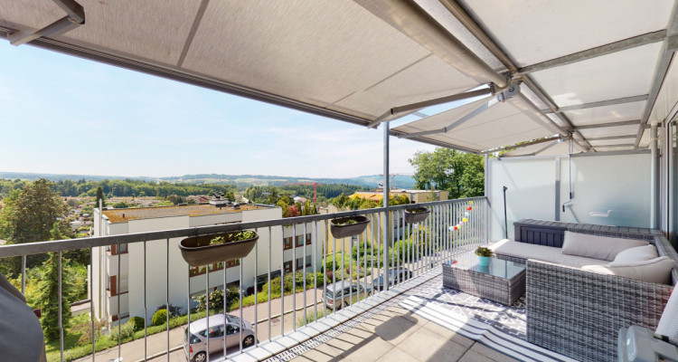 Schöne Duplexwohnung mit toller Aussicht in der Nähe Zürichs image 11
