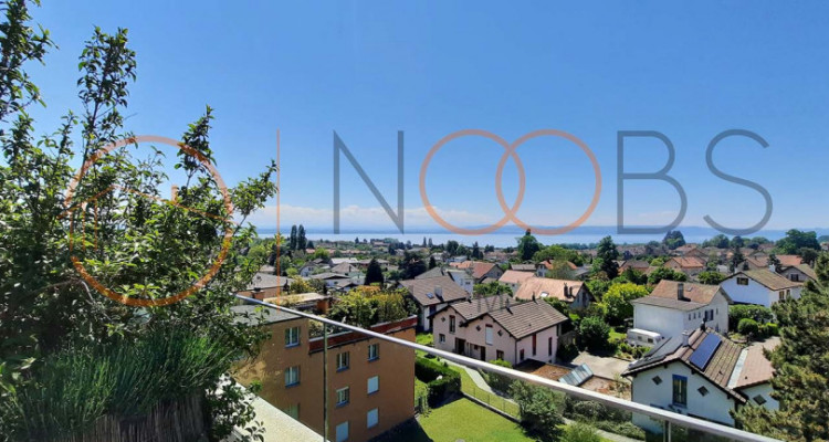 Magnifique attique 6.5 pièces avec grande terrasse et vue sur le lac image 2