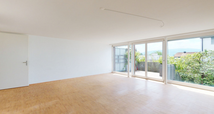 Maisonette-Wohnung auf drei Etagen an der Goldküste image 2