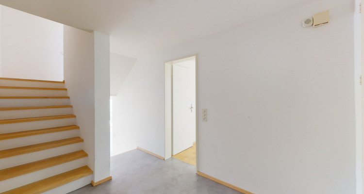 Maisonette-Wohnung auf drei Etagen an der Goldküste image 4