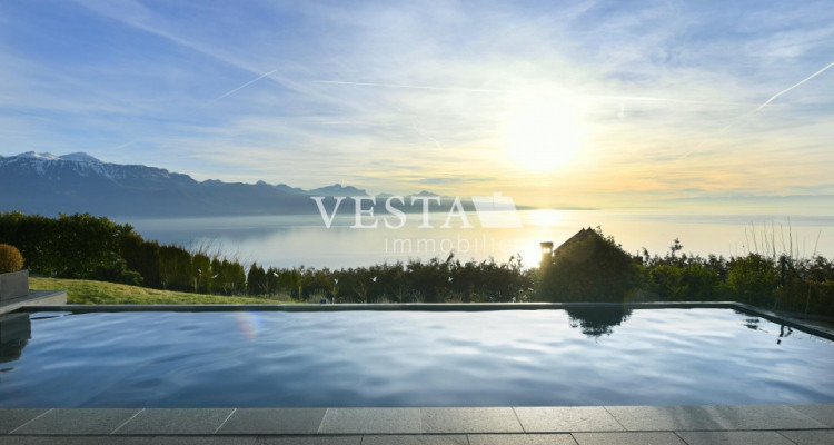 EXCLUSIVITY: Contemporary villa with exceptional view image 7