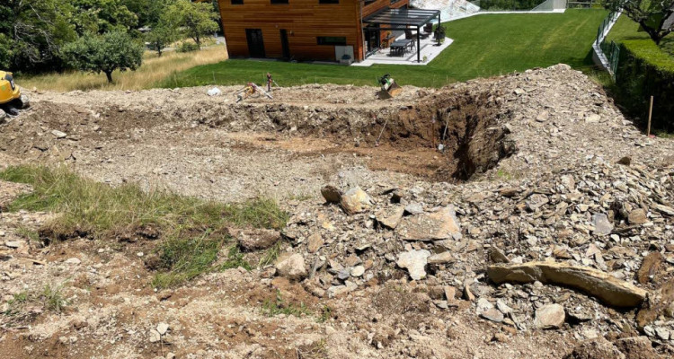 C-Service vous propose une villa jumelée de 5,5 pièce à Collombey  image 4