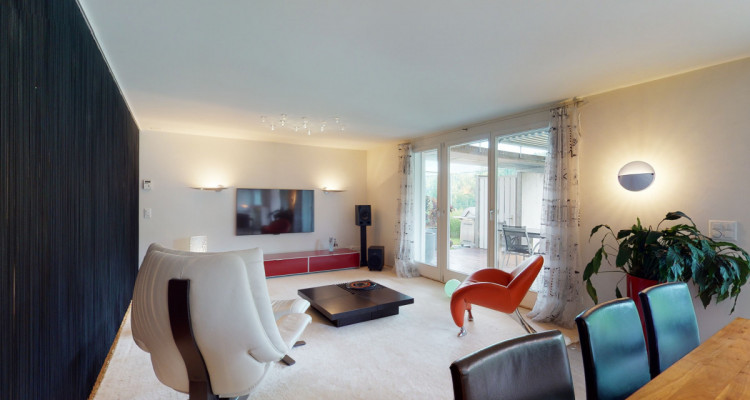 Ruhiges Terrassenhaus mit attraktivem Garten und Sicht ins Grüne image 11