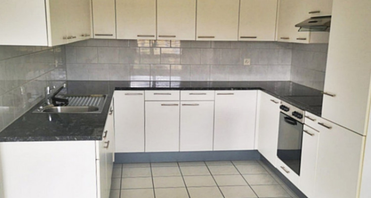 Bel appartement 4,5p // 3 chambres // Balcon fermé image 2