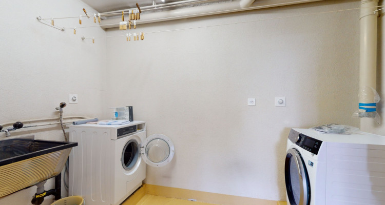 Gepflegtes angebautes EFH mit Garten und Weitsicht in die Alpen image 11