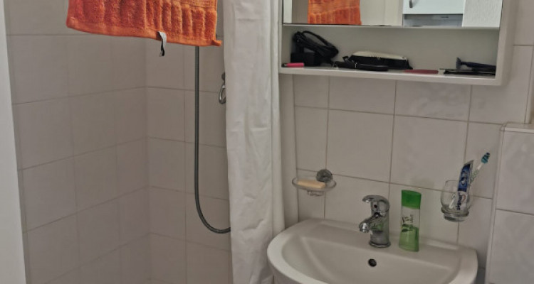 1,5 Pièces à Genève centre (reprise de bail ou sous location) à 1360 CHF image 6