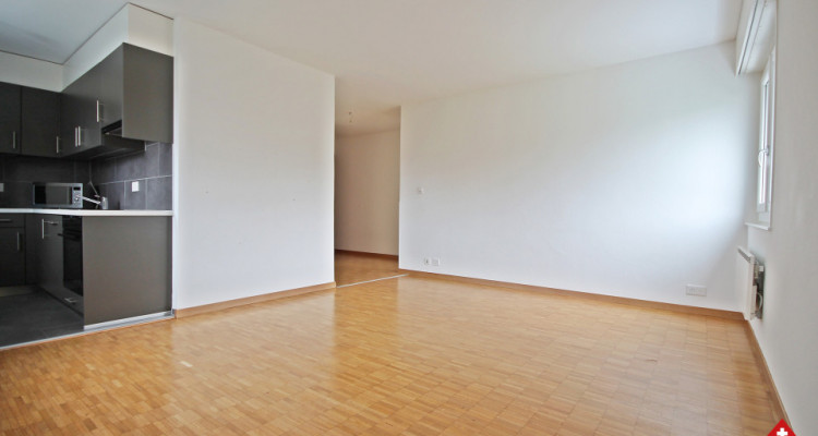 Bel appartement 2,5p // 1 chambre // Préverenges image 1