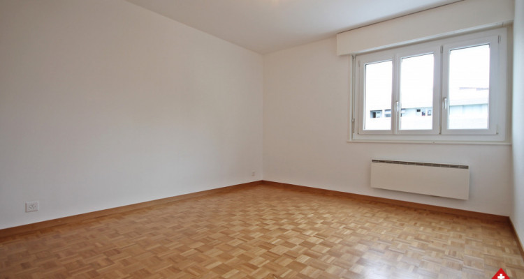 Bel appartement 2,5p // 1 chambre // Préverenges image 4