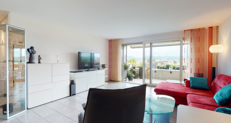 Grosszügige und moderne 3.5 Zimmer Wohnung image 5