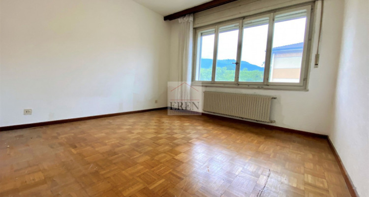 Appartement 2,5p en attique à rénover à Champlan / Grimisuat image 1